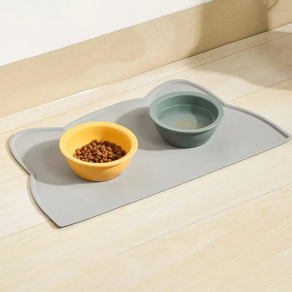 Feeding Accessories & Mealtime Neatness
