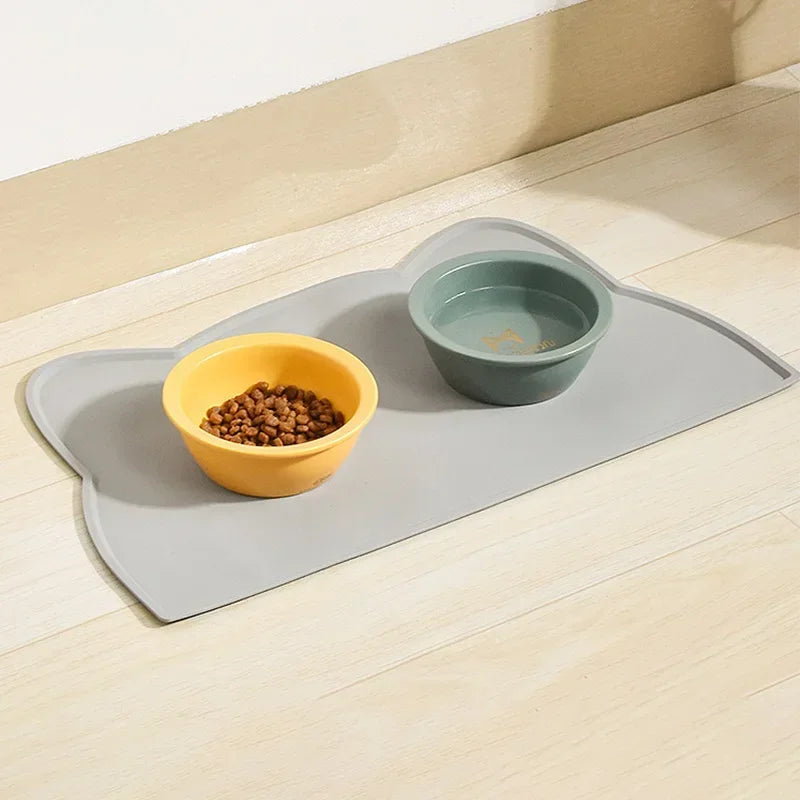 Feeding Accessories & Mealtime Neatness